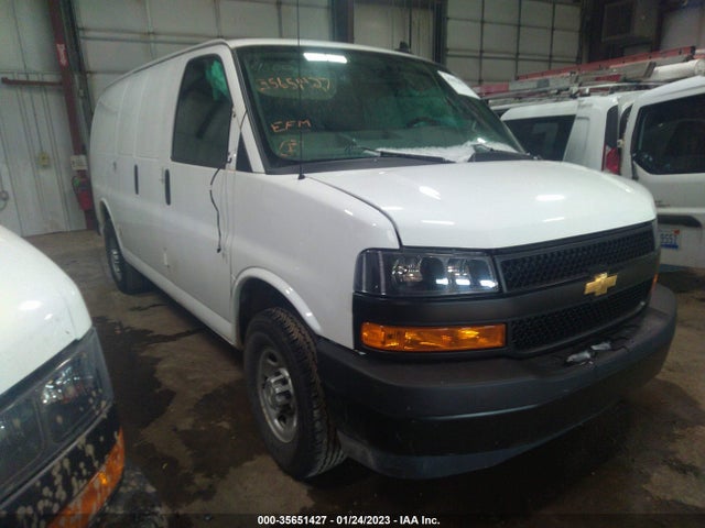 2021 1GCWGAFP4M1234500 main image