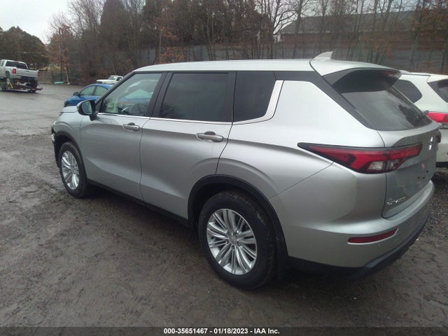 JA4J4TA82PZ015128 Mitsubishi Outlander Es