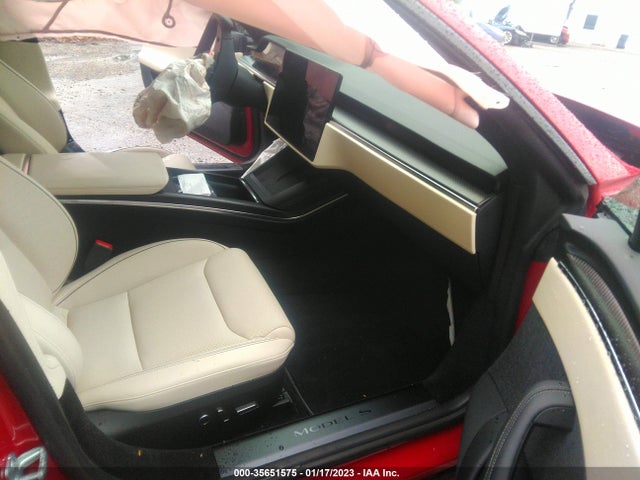 2022 Tesla Model S, VIN: 5YJSA1E6XNF458758