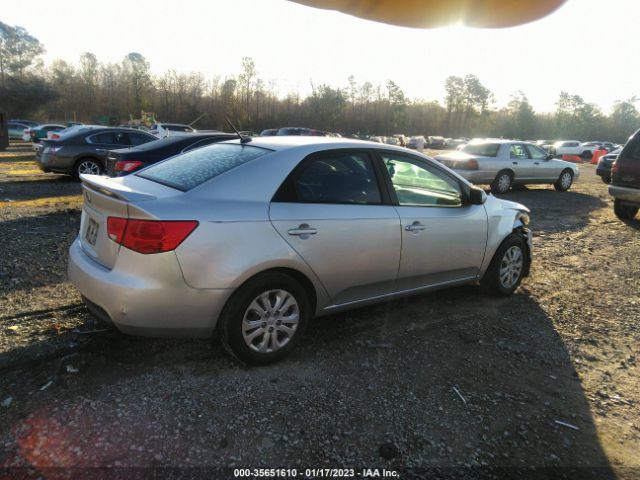 KNAFT4A29C5510599 KIA FORTE LX