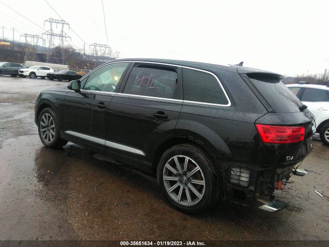 2017 Audi Q7, VIN: WA1LAAF76HD002693
