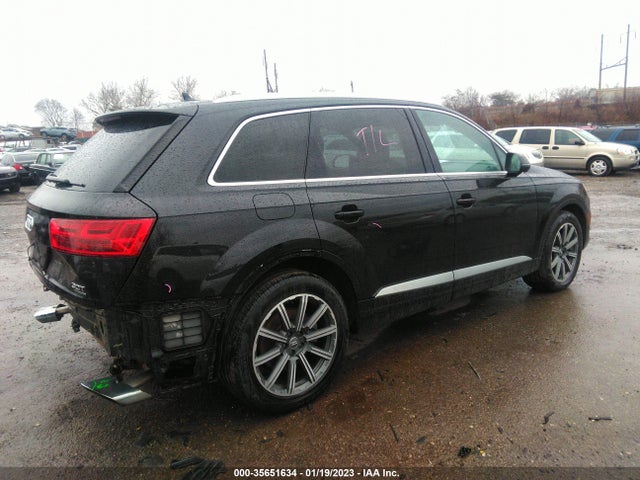 2017 Audi Q7, VIN: WA1LAAF76HD002693