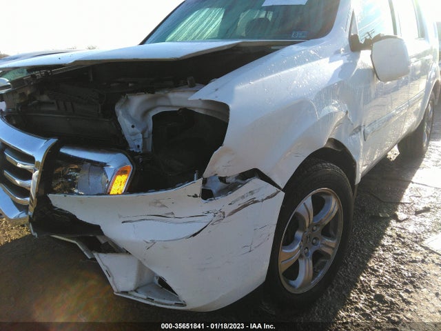 2015 HONDA PILOT EX-L VIN: 5FNYF4H54FB023381
