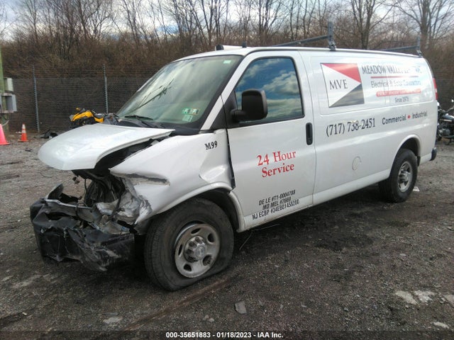 2017 Chevrolet Express, VIN: 1GCWGAFF2H1107080