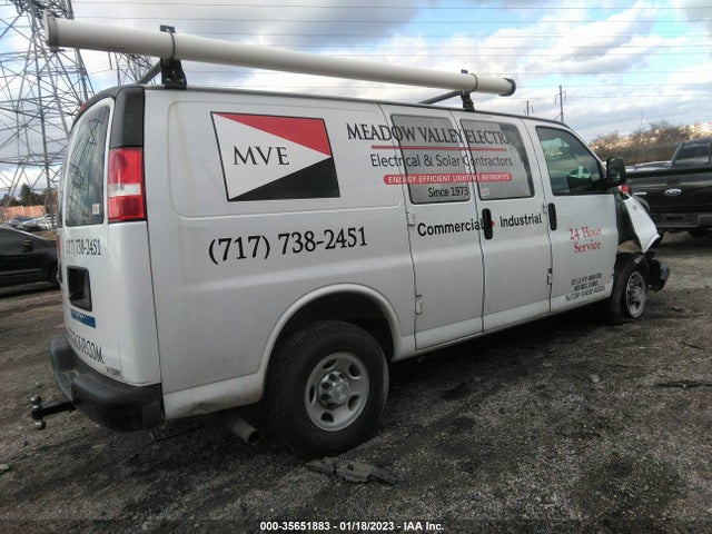 2017 Chevrolet Express, VIN: 1GCWGAFF2H1107080