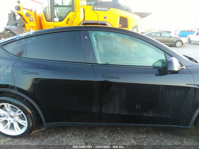 5YJYGDEE8MF299061 Tesla Model Y Long Range Dual Motor All-wheel Drive