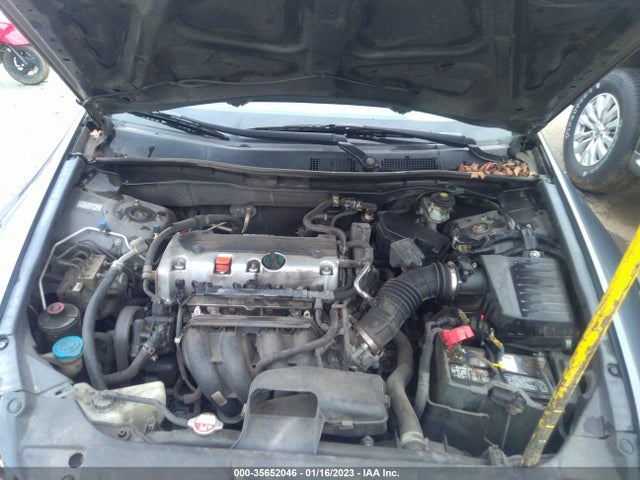 2010 HONDA ACCORD SDN LX VIN: 1HGCP2F32AA193142