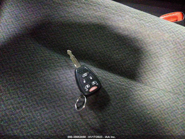 Dodge Grand Caravan Sxt 2005 2D4GP44L55R490411 Image 3