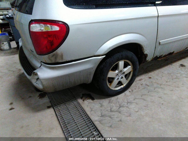 Dodge Grand Caravan Sxt 2005 2D4GP44L55R490411 Image 7