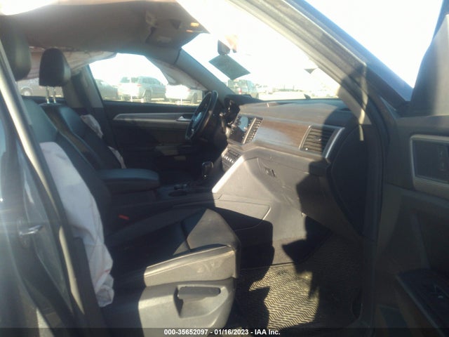 2018 Volkswagen Atlas, VIN: 1V2LR2CA0JC534598