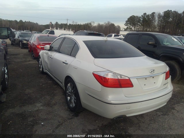 Hyundai Genesis 2011 KMHGC4DF9BU140986 Image 5