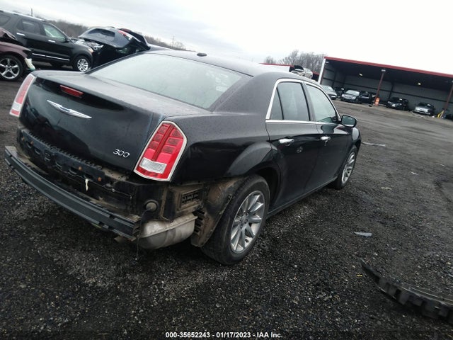 Chrysler 300 Limited 2011 2C3CA5CG1BH546812 Image 5
