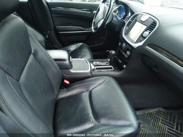 Chrysler 300 Limited 2011 2C3CA5CG1BH546812 Image 6