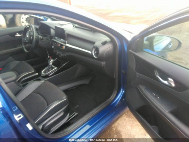 3KPF34AD6ME279137 KIA Forte Gt-line