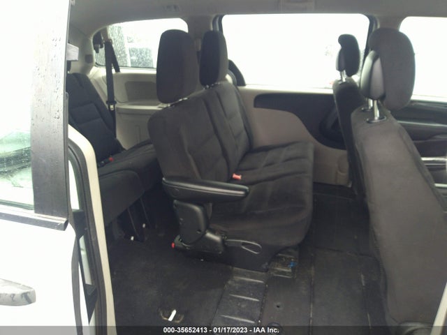 Dodge Grand Caravan American Value Pkg 2016 2C4RDGBG9GR107997 Image 8