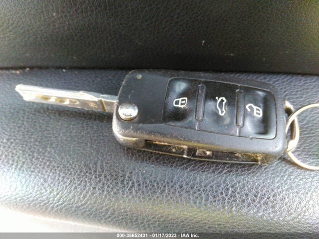 2013 VOLKSWAGEN JETTA SEDAN SE VIN: 3VWDP7AJ3DM354415