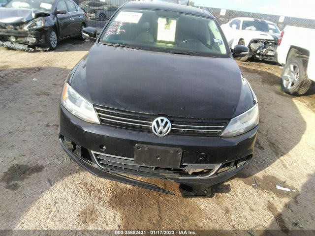 2013 VOLKSWAGEN JETTA SEDAN SE VIN: 3VWDP7AJ3DM354415
