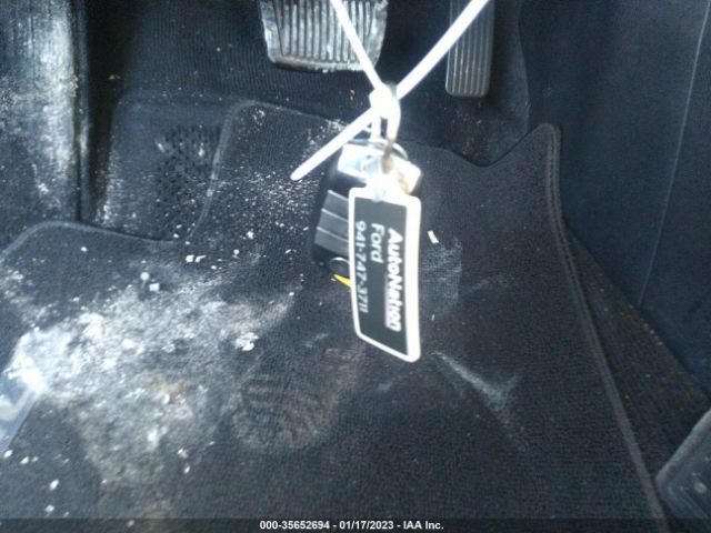 KNDCC3LC8H5037467 KIA NIRO EX