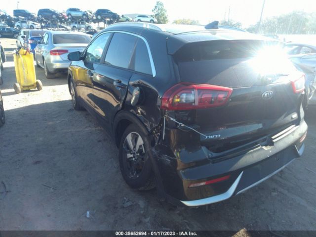 KNDCC3LC8H5037467 KIA NIRO EX