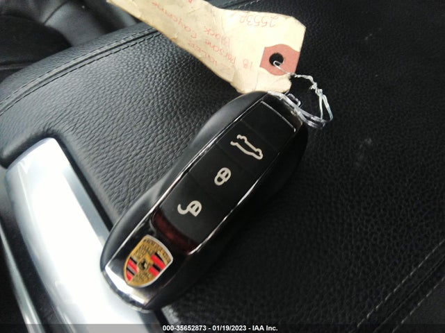 2018 Porsche Cayenne, VIN: WP1AA2A29JKA02430