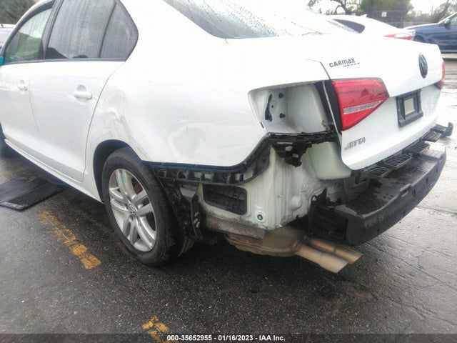 3VW2K7AJ0FM222544 Volkswagen Jetta Sedan 2.0l S W/technology