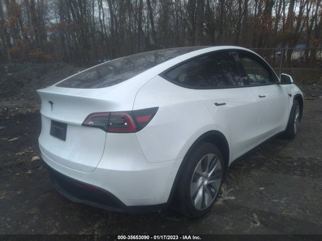 Tesla Model Y 2021 5YJYGDEE5MF298515 Image 4