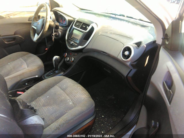 Chevrolet SONIC LS 2017 1G1JB5SH5H4160385 Image 6