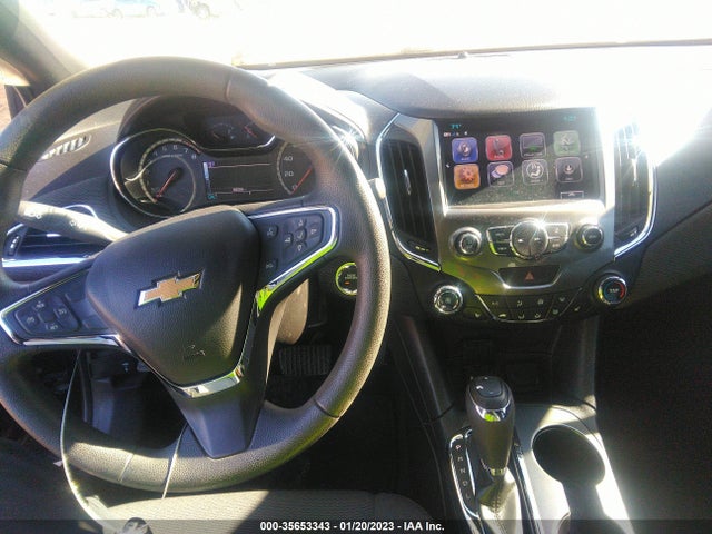 Chevrolet CRUZE LT 2018 3G1BE6SM1JS524063 Image 12