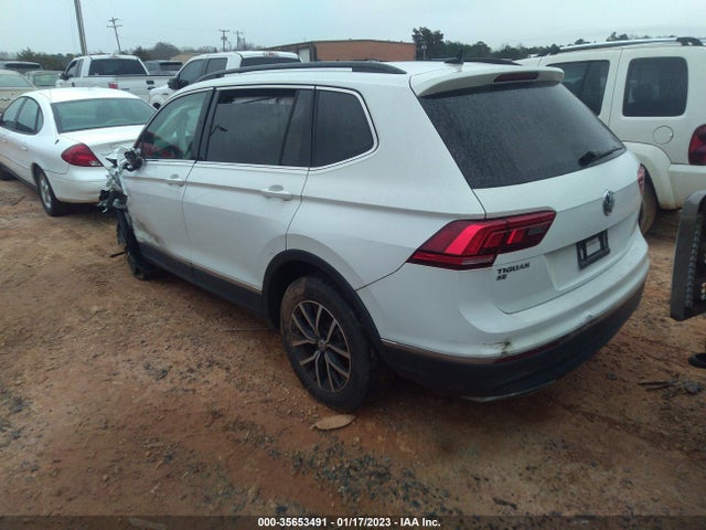 3VV3B7AXXLM155928 Volkswagen Tiguan Se/sel/se R-line Black
