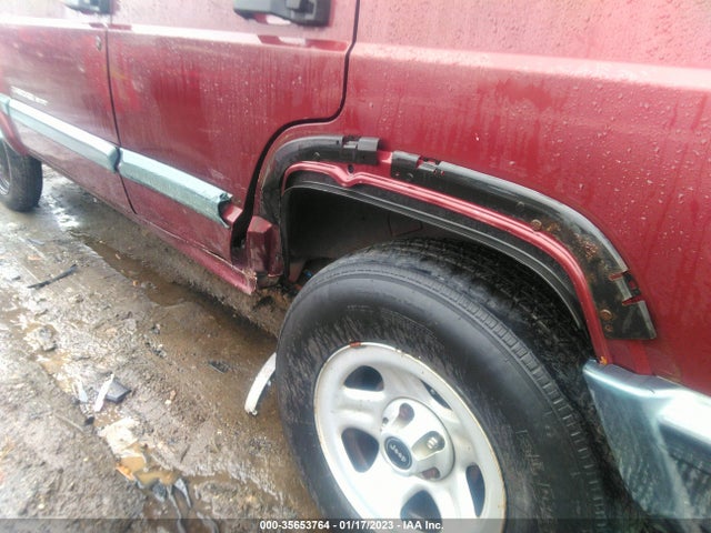 1J4FF48S2YL222825 Jeep Cherokee