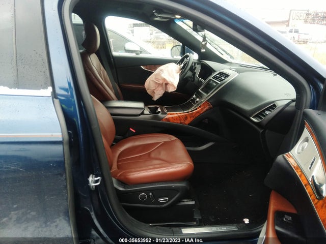 2017 Lincoln MKX, VIN: 2LMPJ6LR5HBL31448