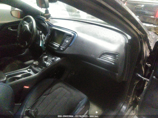 2015 CHRYSLER 200 S VIN: 1C3CCCBGXFN642757