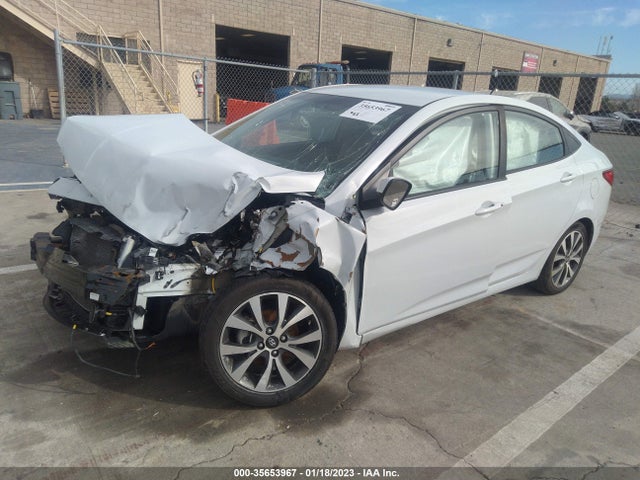 Hyundai Accent Value Edition 2017 KMHCT4AE0HU363291 Image 2