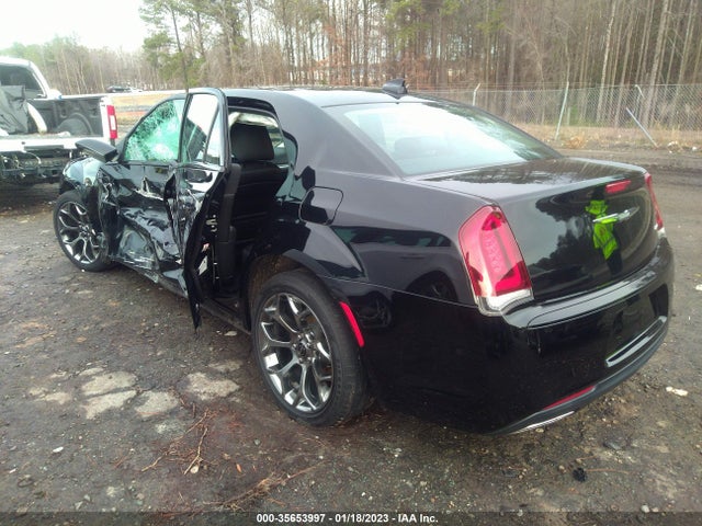 2018 Chrysler 300, VIN: 2C3CCAAG2JH331881