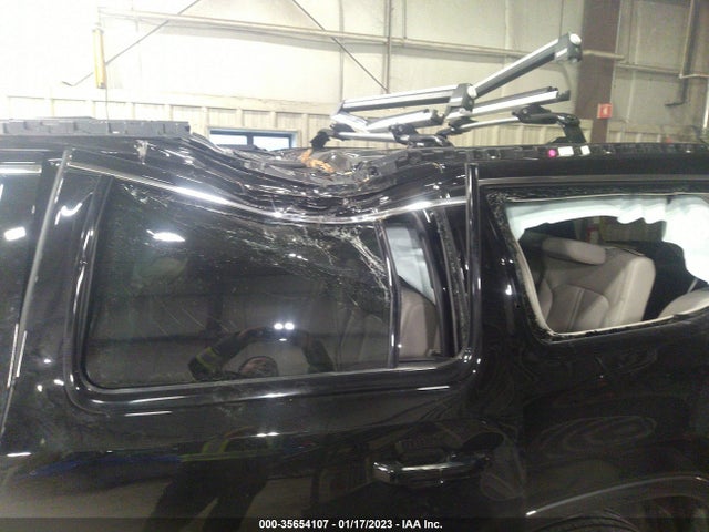1C4SJVAT8NS206495 Jeep Wagoneer