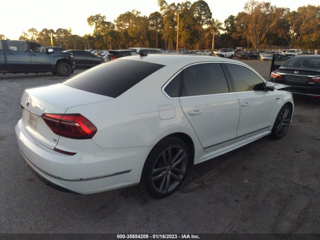 1VWDT7A38HC064028 Volkswagen Passat R-line W/comfort Pkg