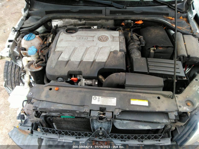 3VWLL7AJ9DM386986 Volkswagen Jetta Sedan Tdi W/premium/nav