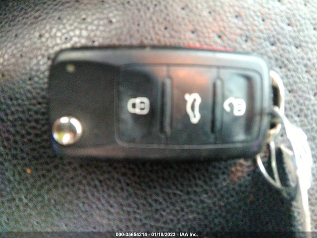 3VWLL7AJ9DM386986 Volkswagen Jetta Sedan Tdi W/premium/nav