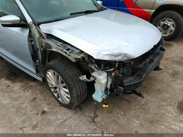 3VWLL7AJ9DM386986 Volkswagen Jetta Sedan Tdi W/premium/nav