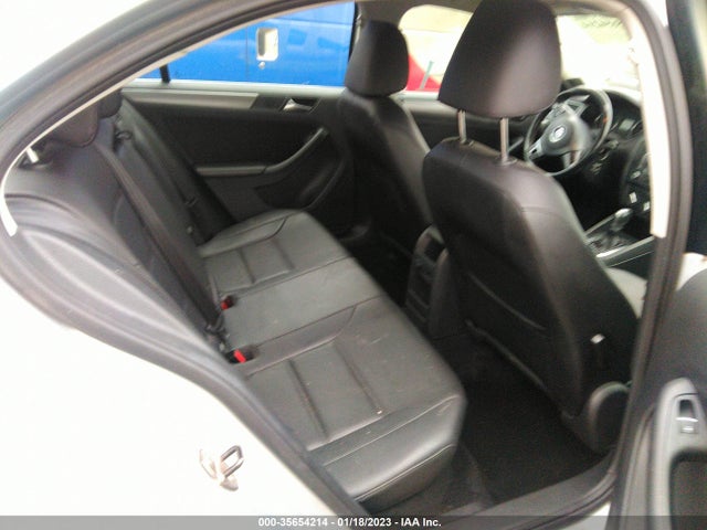 3VWLL7AJ9DM386986 Volkswagen Jetta Sedan Tdi W/premium/nav