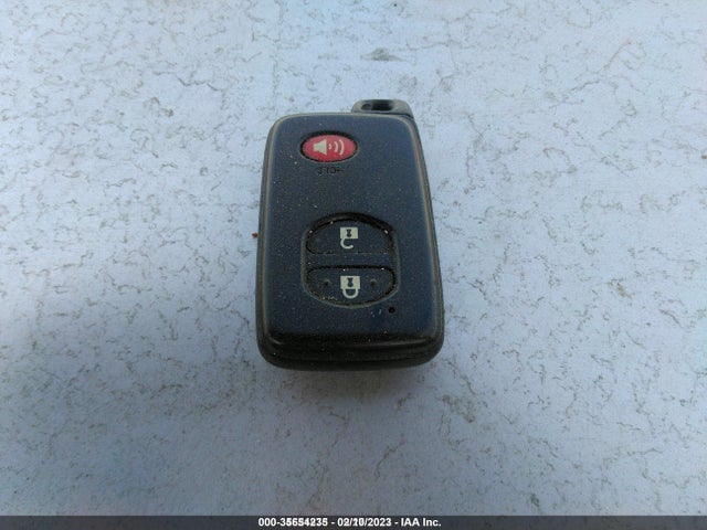 Toyota Prius Four/five/three/one/two 2014 JTDKN3DUXE0374423 Image 3
