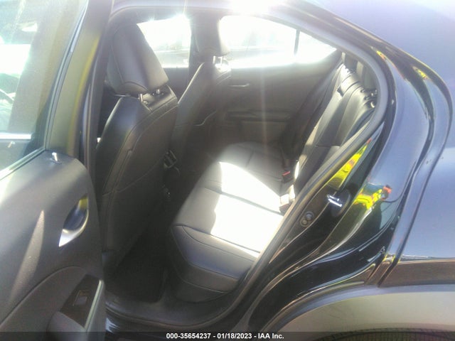 JTHX3JBH3M2037521 Lexus Ux Ux 200