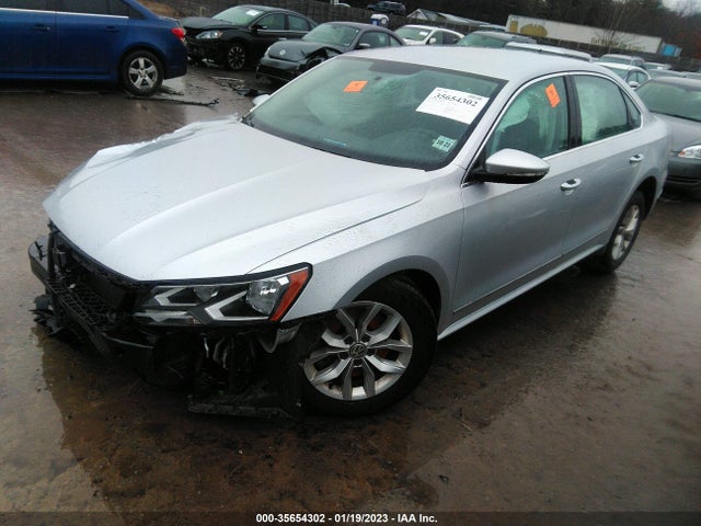 Volkswagen Passat 1.8t S 2017 1VWAT7A31HC013456 Image 2