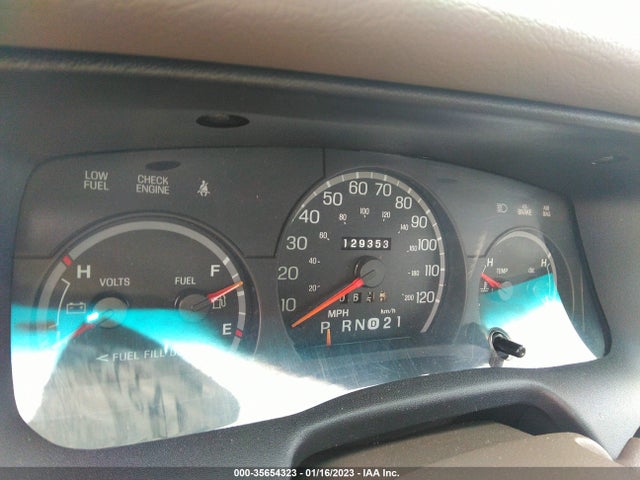 1999 FORD CROWN VICTORIA LX VIN: 2FAFP74WXXX225153