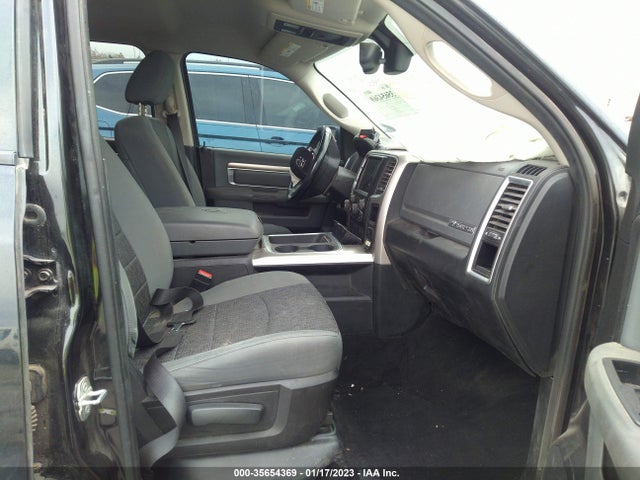 2016 Ram 1500, VIN: 1C6RR7LT4GS130218