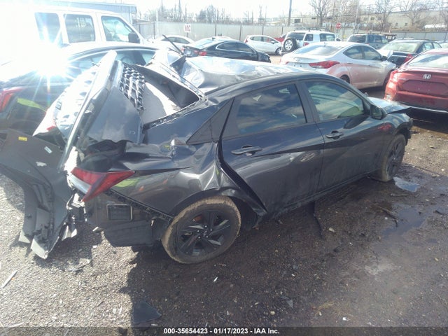 2022 HYUNDAI ELANTRA SEL VIN: 5NPLM4AG7NH075745