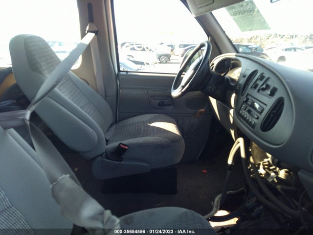 2001 FORD ECONOLINE WAGON XL/XLT VIN: 1FBNE31L71HB74186