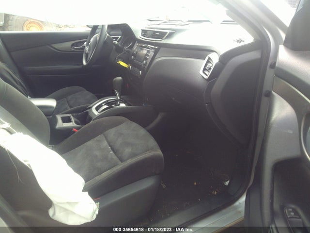 2015 NISSAN ROGUE S VIN: KNMAT2MV8FP530990