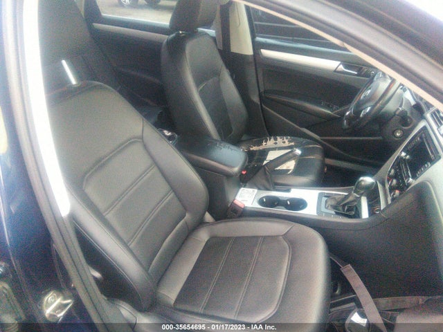 2013 VOLKSWAGEN PASSAT SE W/SUNROOF VIN: 1VWBP7A30DC071237