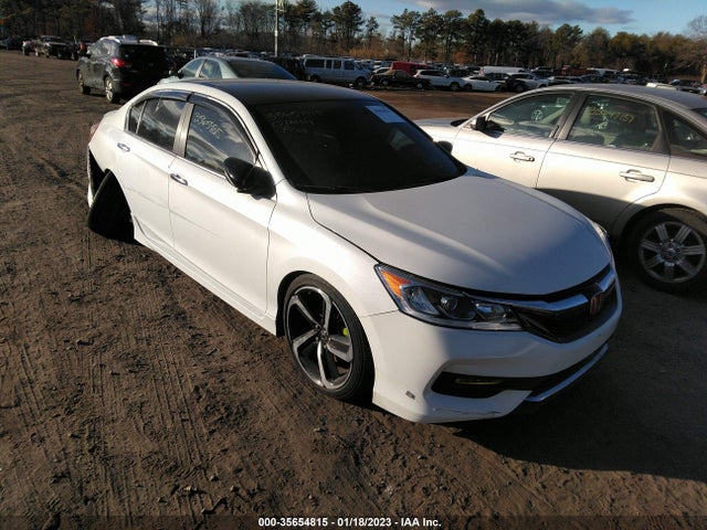 2017 Honda Accord, VIN: 1HGCR2F16HA137174